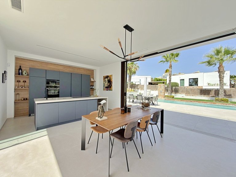 Villa for Sale in Las Colinas Golf, Alicante 20