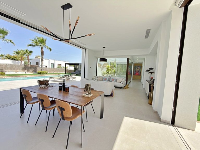 Villa for Sale in Las Colinas Golf, Alicante 21