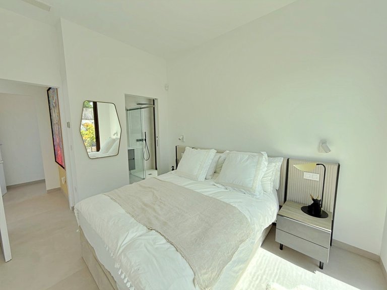 Villa for Sale in Las Colinas Golf, Alicante 34