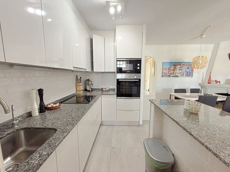 Town House for Sale in Villamartin, Alicante 16
