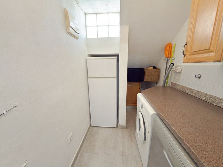 Town House for Sale in Villamartin, Alicante 17