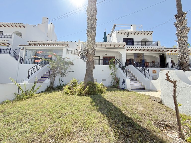 Town House for Sale in Villamartin, Alicante 1
