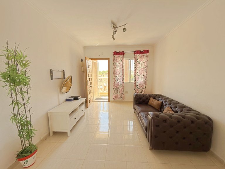 Apartment for Sale in Villamartin, Alicante 8