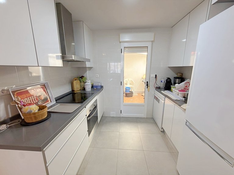 Apartment for Sale in Los Altos, Alicante 11