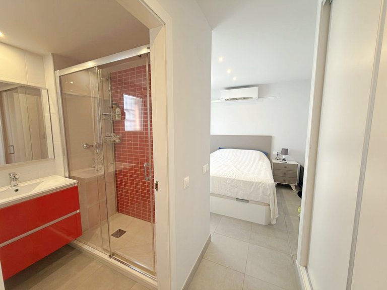 Apartment for Sale in Los Altos, Alicante 20