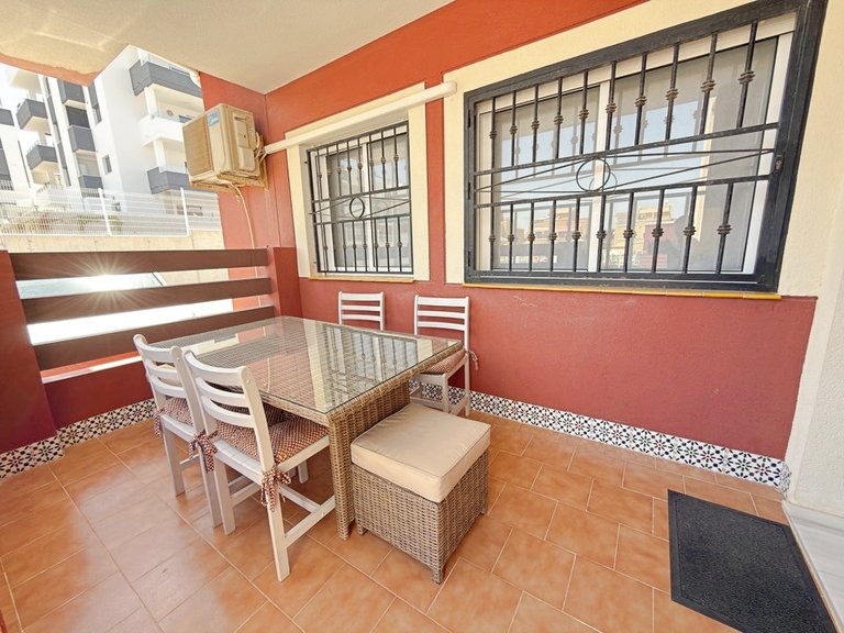 Apartment for Sale in Los Altos, Alicante 3