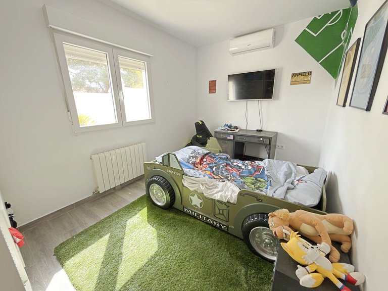 Villa for Sale in Villamartin, Alicante 18