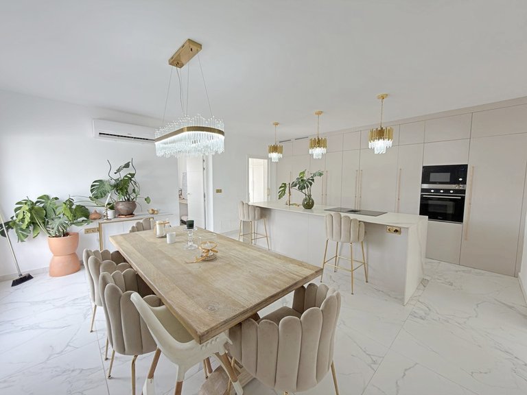 Villa for Sale in Villamartin, Alicante 12