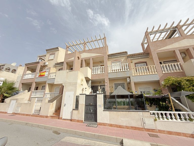Apartment for Sale in Villamartin, Alicante 3