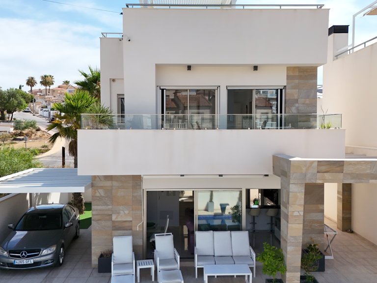 Villa for Sale in Blue Lagoon, Alicante 8