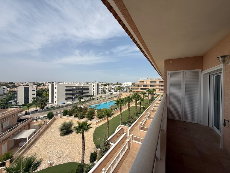 Apartment for Sale in Villamartin, Alicante 10