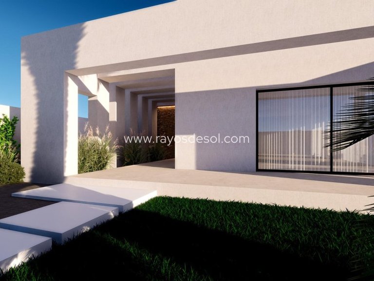 Villa for Sale in Finestrat, Alicante 3