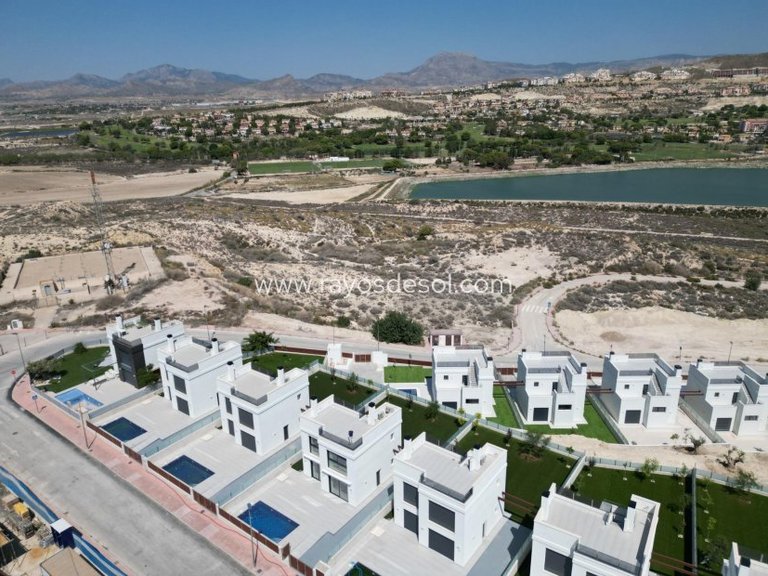 Villa for Sale in Mutxamel, Alicante 31