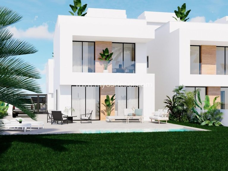 Villa for Sale in Orihuela Costa, Alicante 2