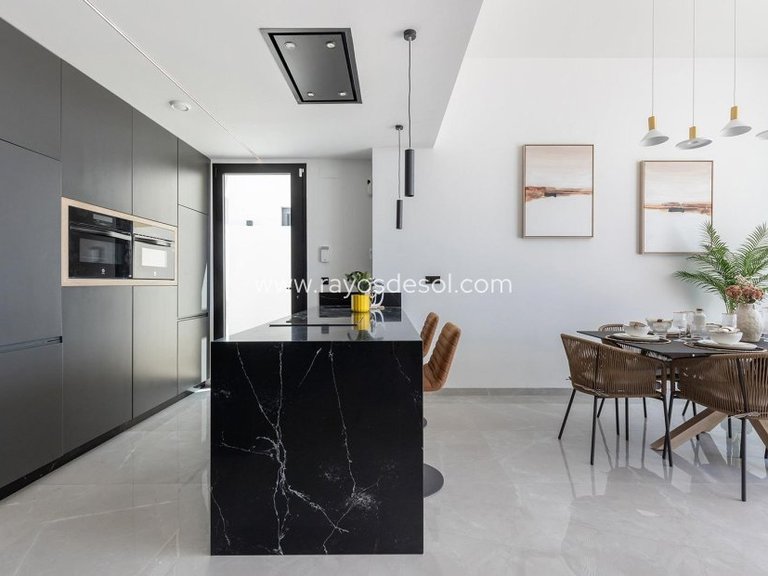 Villa for Sale in Torrevieja, Alicante 23