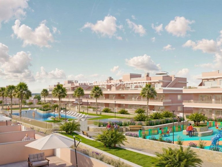 Villa for Sale in Pilar De La Horadada, Alicante 1
