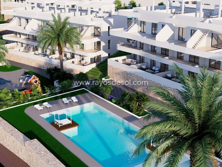 Penthouse for Sale in Finestrat, Alicante 3