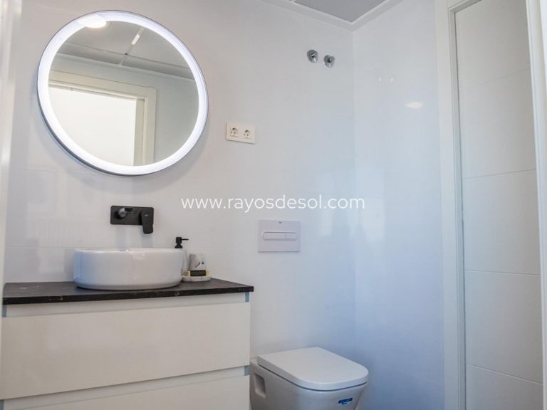 Villa for Sale in Los Alcazares, Murcia 21