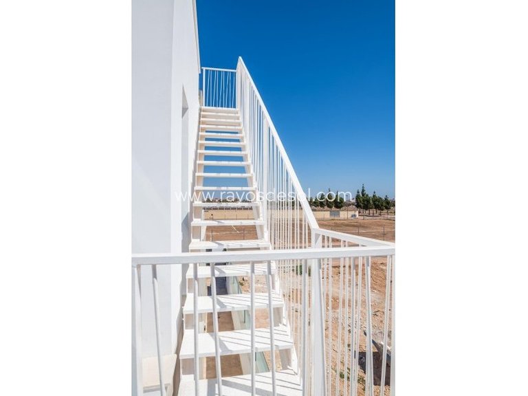 Villa for Sale in Los Alcazares, Murcia 32