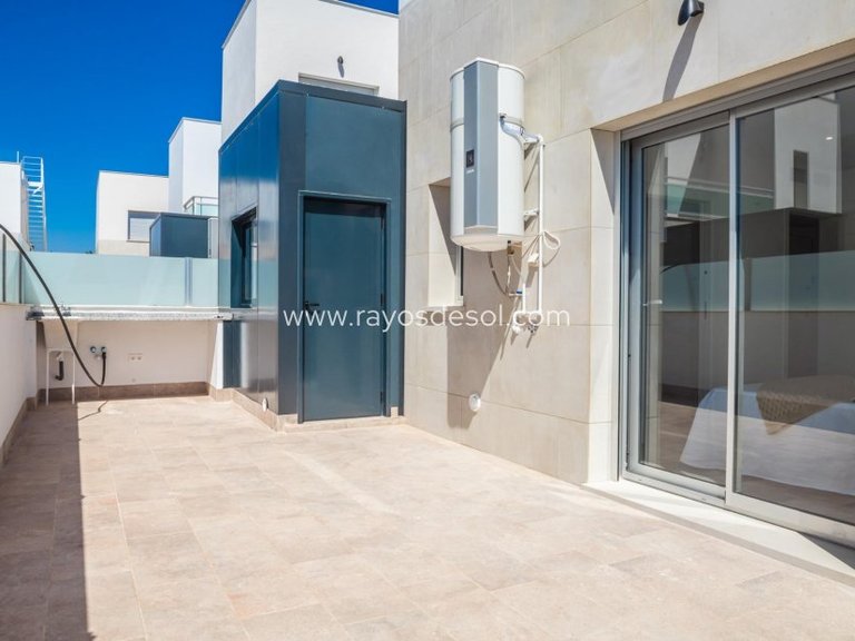 Villa for Sale in Los Alcazares, Murcia 42
