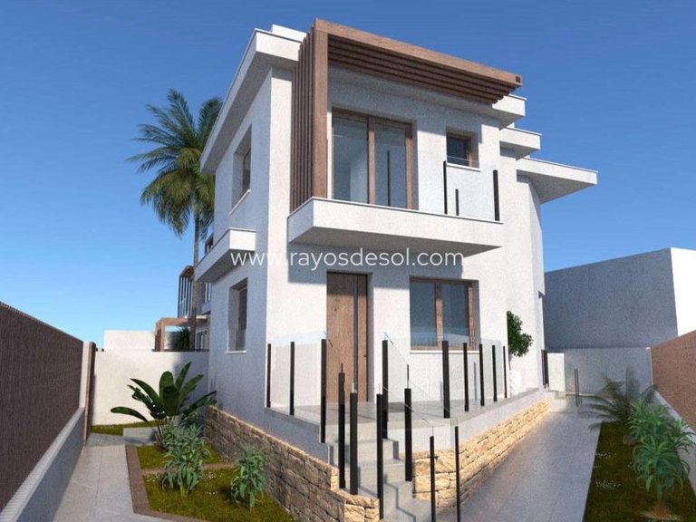 Villa for Sale in Los Alcazares, Murcia 2