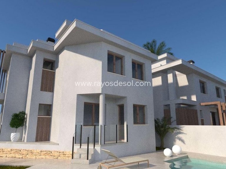 Villa for Sale in Los Alcazares, Murcia 3