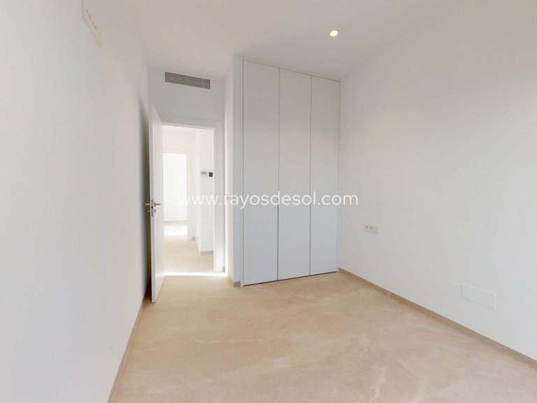 Villa for Sale in Los Alcazares, Murcia 22