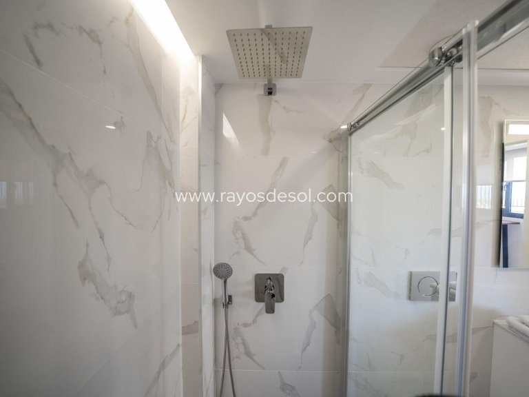 Villa for Sale in Algorfa, Alicante 47