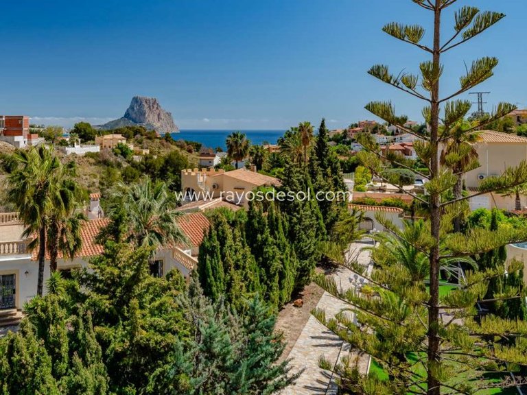 Villa for Sale in Calpe, Alicante 2