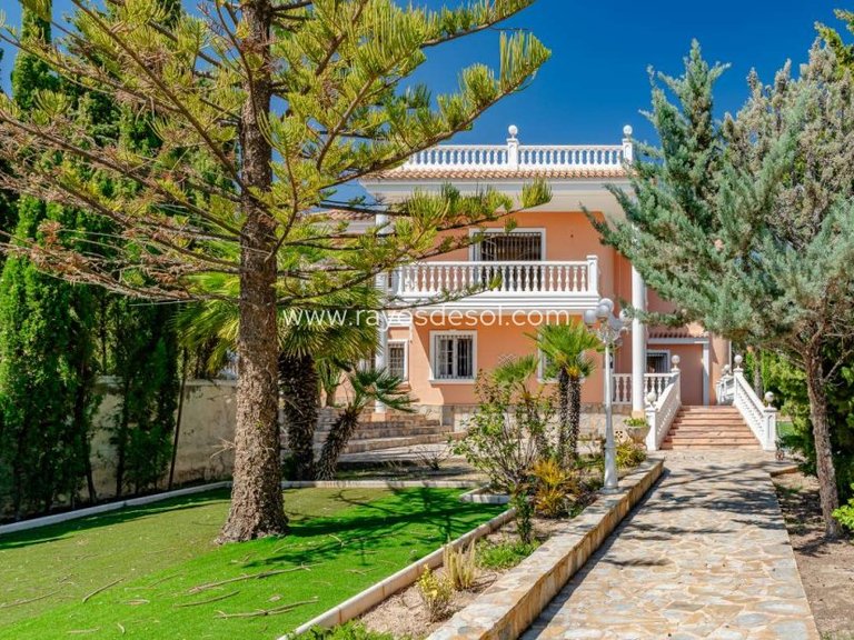 Villa for Sale in Calpe, Alicante 16