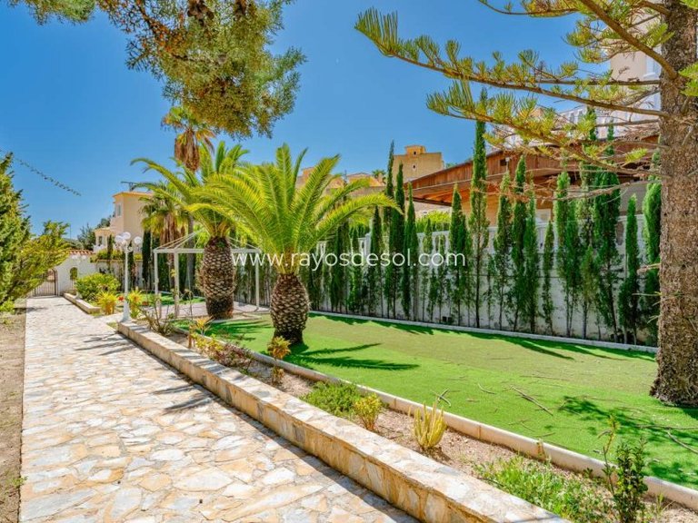 Villa for Sale in Calpe, Alicante 29