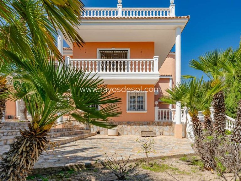Villa for Sale in Calpe, Alicante 32