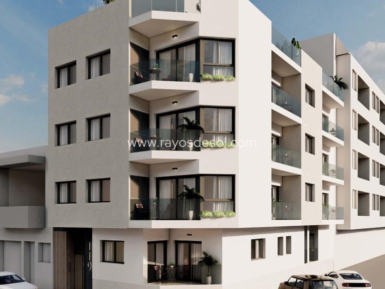 Apartment for Sale in Guardamar Del Segura, Alicante 1