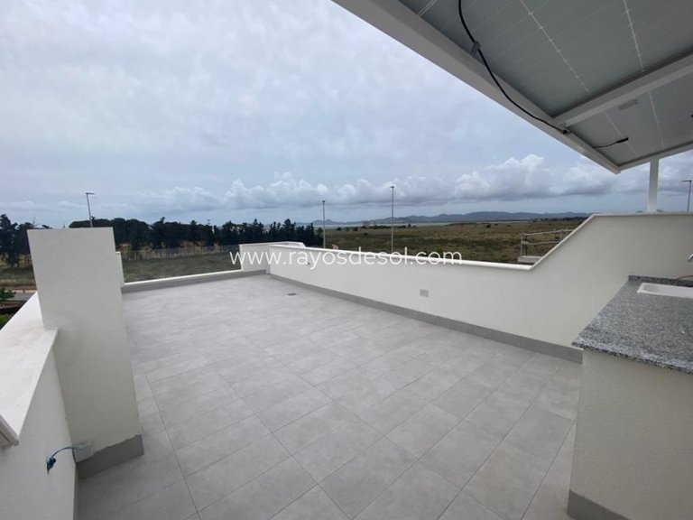 Villa for Sale in Los Alcazares, Murcia 3