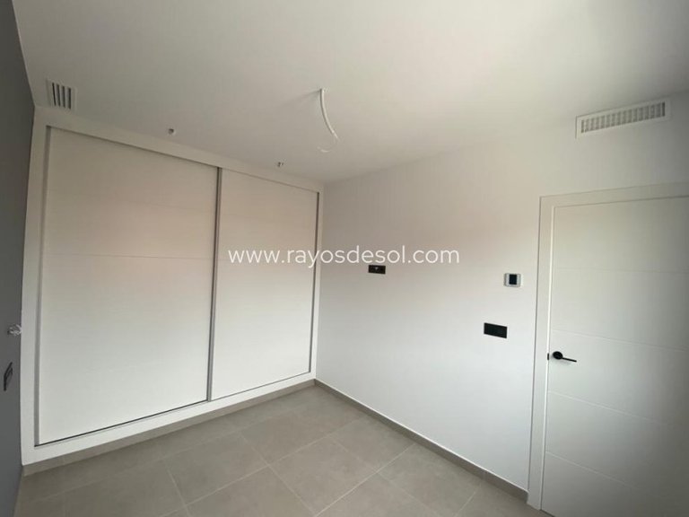 Villa for Sale in Los Alcazares, Murcia 6