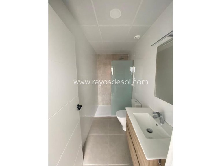 Villa for Sale in Los Alcazares, Murcia 9