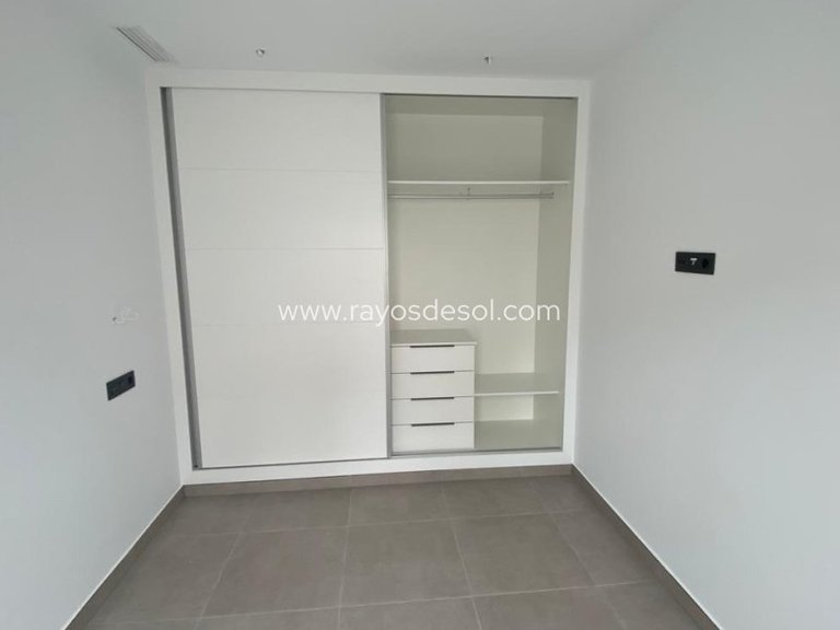 Villa for Sale in Los Alcazares, Murcia 20