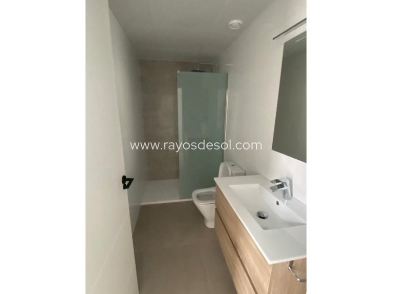 Villa for Sale in Los Alcazares, Murcia 22