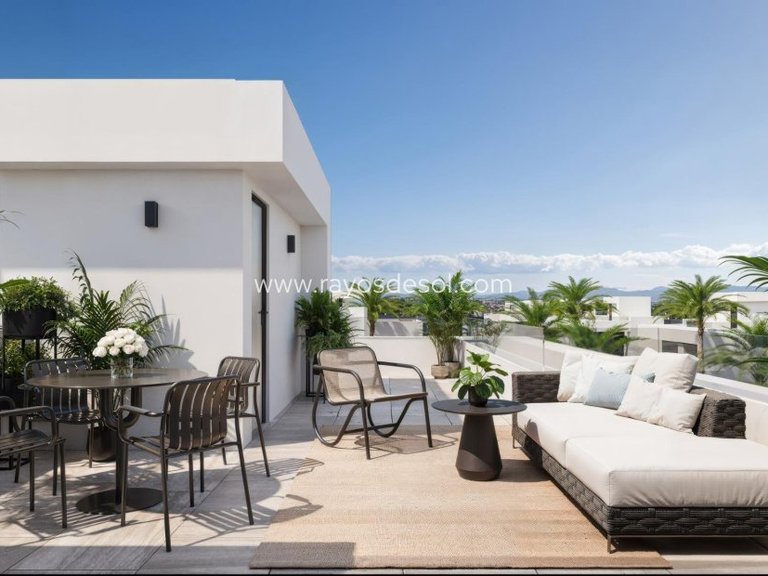 Villa for Sale in Santa Rosalia Resort, Murcia 2