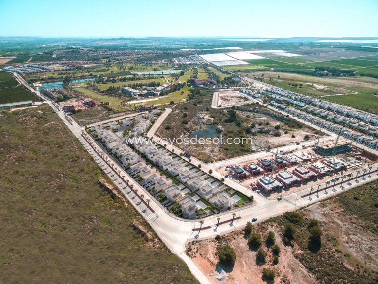 Villa for Sale in Algorfa, Alicante 17