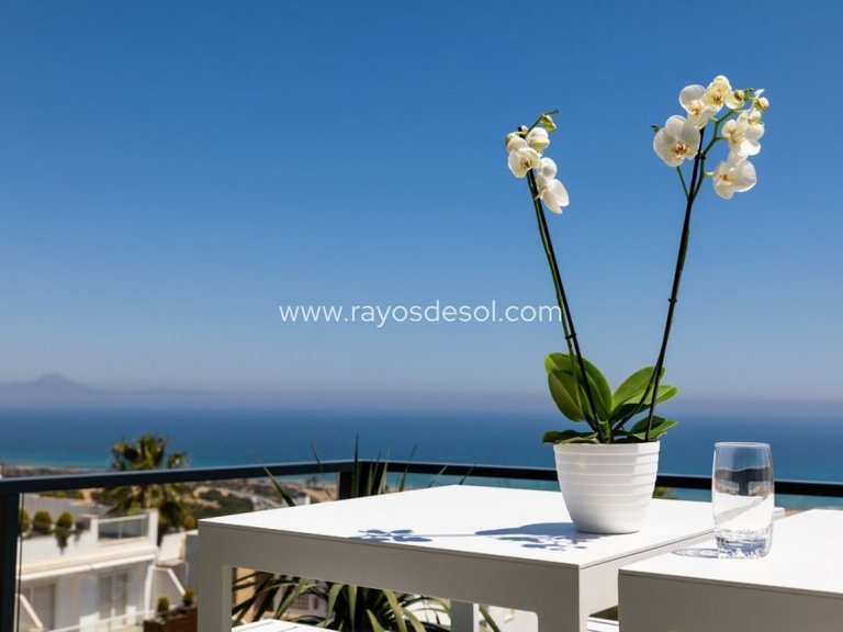 Apartment for Sale in Gran Alacant, Alicante 1