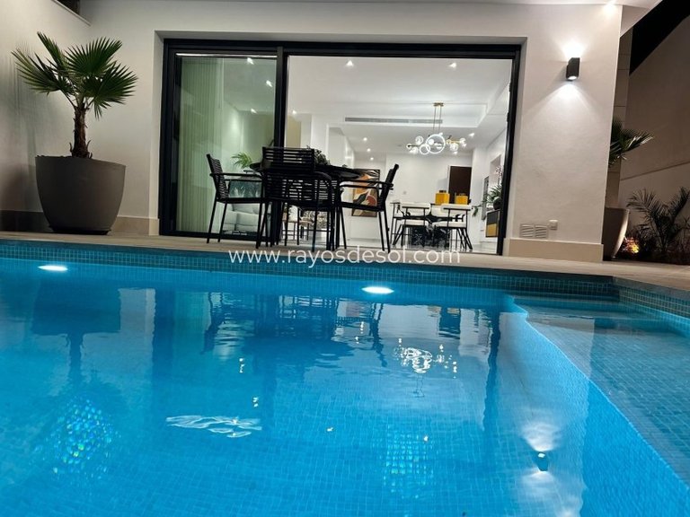 Villa for Sale in San Pedro Del Pinatar, Murcia 1