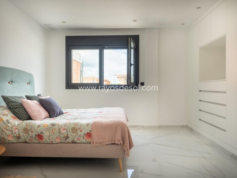 Villa for Sale in San Pedro Del Pinatar, Murcia 38