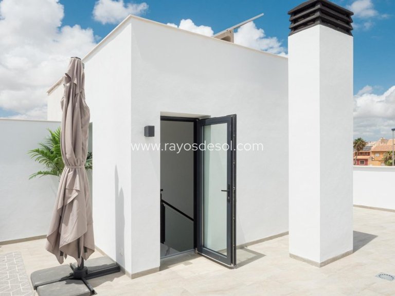 Villa for Sale in San Pedro Del Pinatar, Murcia 48