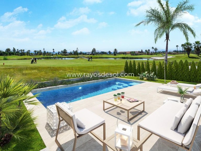 Villa for Sale in Los Alcazares, Murcia 3
