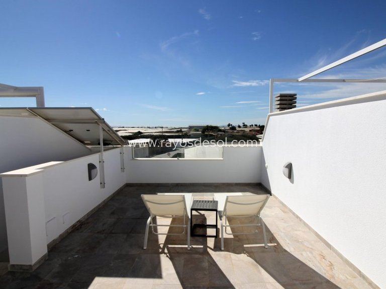 Villa for Sale in Pilar De La Horadada, Alicante 22