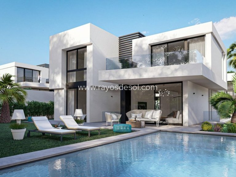 Villa for Sale in La Nucía, Alicante 2