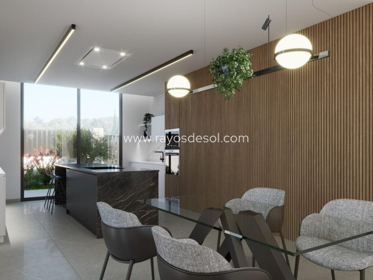 Villa for Sale in La Nucía, Alicante 3