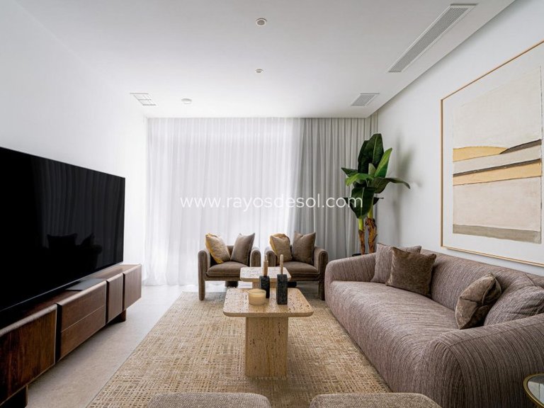 Villa for Sale in La Nucía, Alicante 18