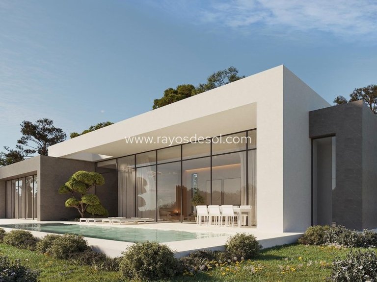 Villa for Sale in Calpe, Alicante 1